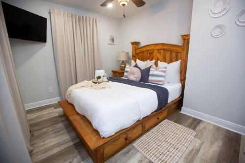 Captain's Cove in Long Beach (MS)