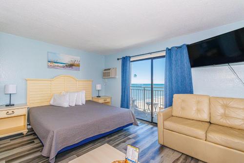 Great Views Sea Mist Resort 51013 - King Suite Myrtle Beach