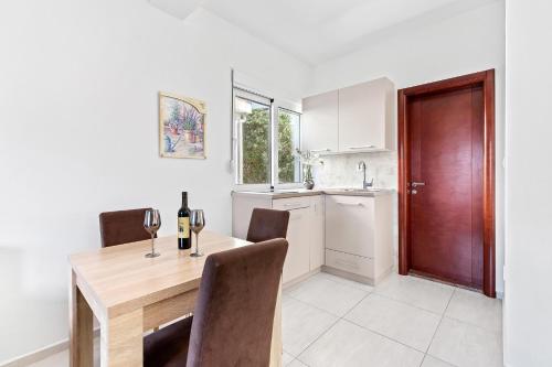 Apartments Stetonn - image 13