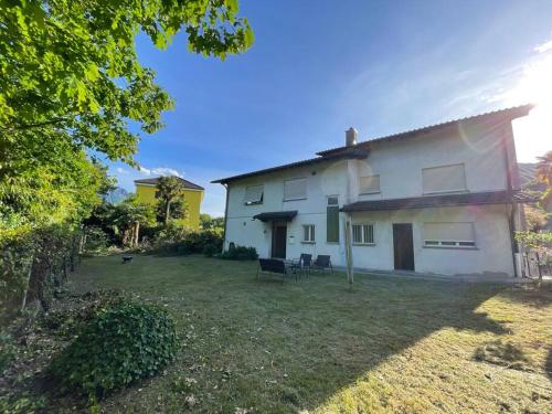  Villa AURORA in Gorduno