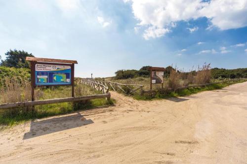 Villa Spiaggia degli Angeli - Tap to explore photos