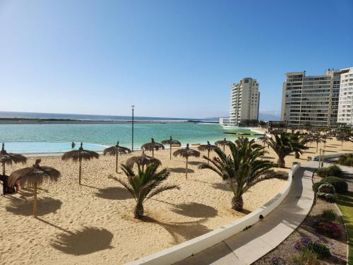 Hermoso depto Condominio Laguna del Mar