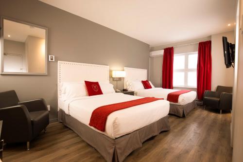 Mini frigo chambre 20 - Picture of Hotel Citadelle, Quebec City -  Tripadvisor