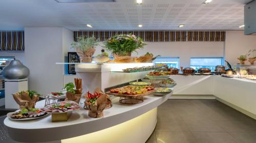 크라운 플라자 텔아비브 시티 센터 바이 IHG - 식음료(F&B)