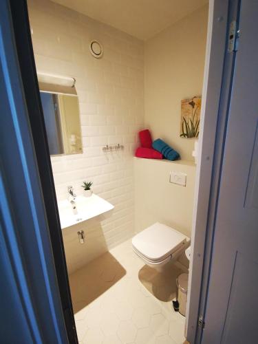Rotermanni Mere Apartment, Tallinn (photo 4)