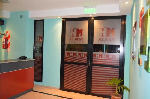 Front desk [24-hour]