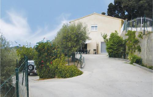 Beautiful apartment in Coggia with 2 Bedrooms, Internet and Outdoor swimming pool