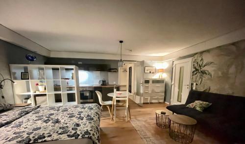 Mitten in Nastätten und doch im Grünen: schönes und modernes Apartment, Nastätten (Foto 9)
