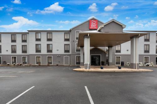 Red Roof Inn & Suites Bloomsburg - Mifflinville