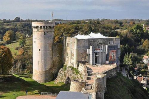 Les 3 Pommiers : gîte en Suisse Normande (Les 3 Pommiers : gite en Suisse Normande) in Thury-Harcourt