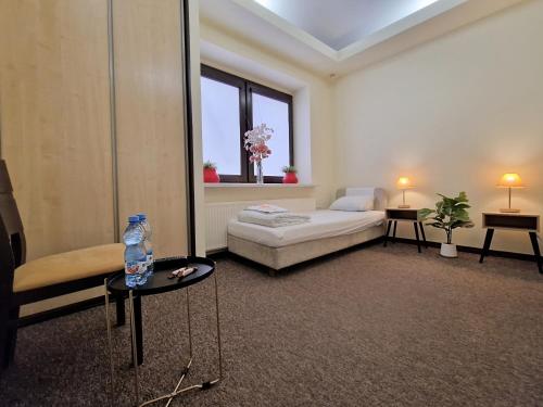 Helvetia Plus B&B - PRIVATE ROOMS and APARTMENTS, Varšava (fotografie 3)