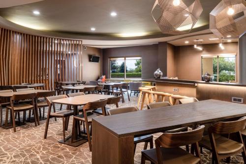스프링힐 스위트 매리어트 콜로라도 스프링스 사우스 - 식음료(F&B)