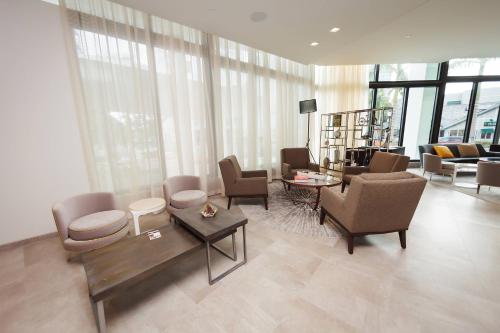 Art Ovation Hotel Autograph Collection - image 14