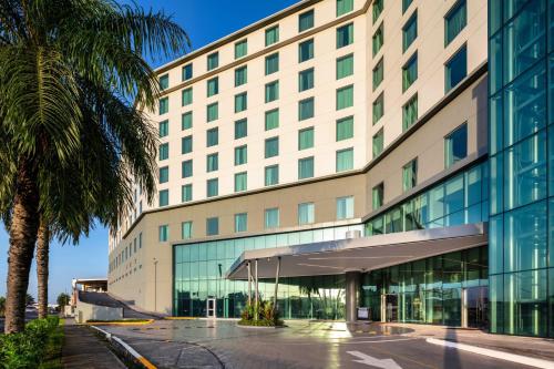 439251086 Marriott Panama Hotel - Albrook