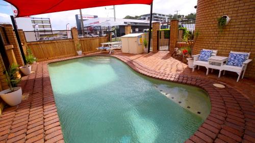 Baseinas, Tweed Harbour Motor Inn in Tweed Heads