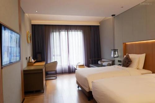 2 twin beds