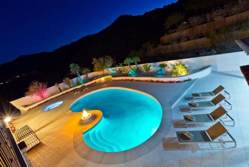 Big Horn Desert Estate Luxury Smarthome - Amazing Pool & Game Room! in Palm Desert, USA