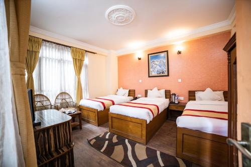 room detail thumbnail 0