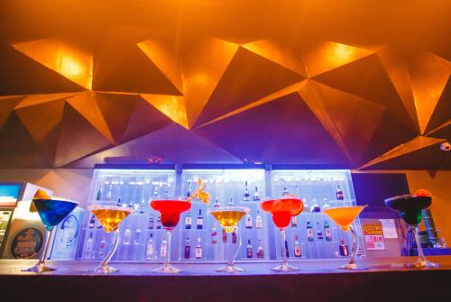 Highly-rated bar