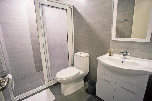 Anika Suites Room Type - Deluxe Family Room