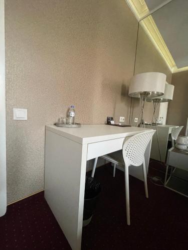 Art Rooms – Tbilisi, MA