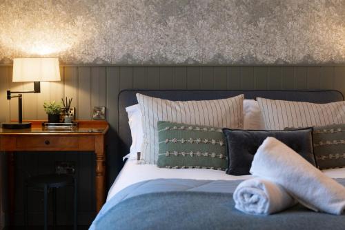 The Workshop - Tap to explore photos