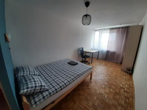 Ivory House (Marymont-Ruda) 1