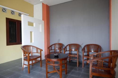 RedDoorz Syariah near Exit Tol Krapyak Semarang - image 4