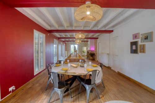 Facilities, Crazy Villa Chasseuserie 89 - Heated pool - Soccer - 1h30 Paris - 45 p in Lavau (Burgundy)