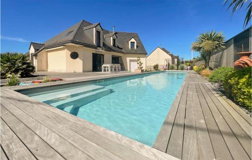 Stunning Home In Montfort-sur-meu With Private Swimming Pool, Can Be Inside Or Outside