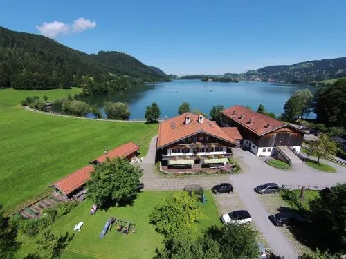 Der Anderlbauer am See in Schliersee, Deutschland