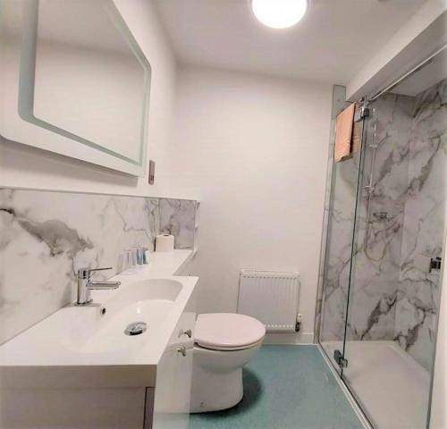 Richmond Hotel - image 5