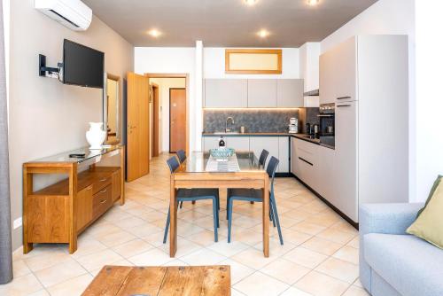 Two-Bedroom Apartment (5 Adults) image 4