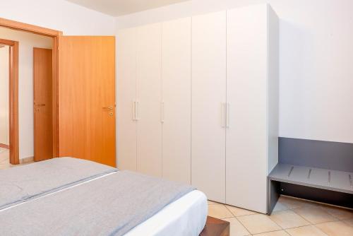 Two-Bedroom Apartment (6 Adults) image 9