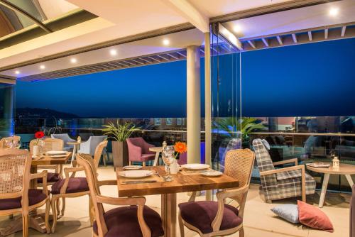 Restaurante, Castello City Hotel in Creta