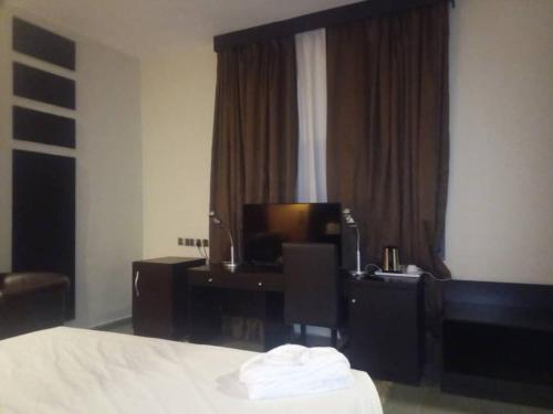 hotel photo