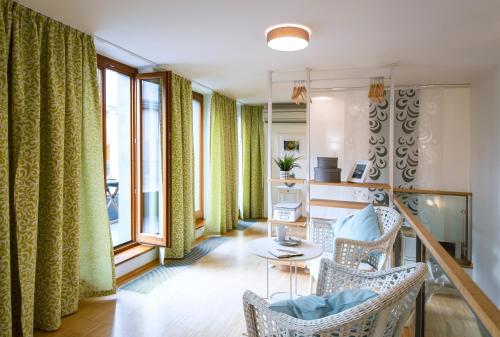 Duplex Apartment image 6