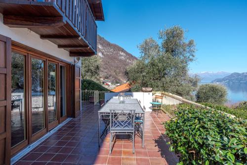 Limonta Lake View Villa with Terrace