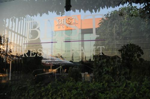 Hotel Best - image 8