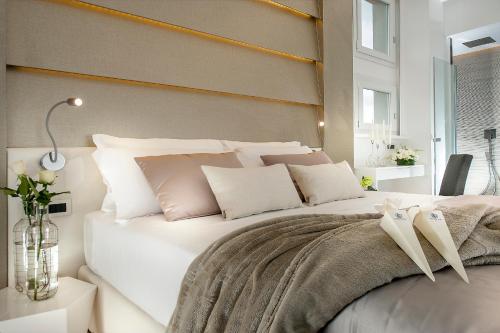 Vatican Style - image 10