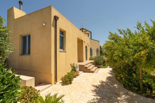 Exterior view, Calma Seaside Villa in Armeni