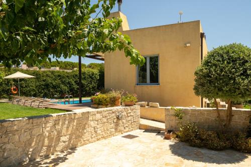 Exterior view, Calma Seaside Villa in Armeni