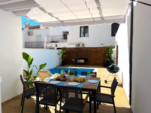 Nerja Paradise Rentals - Villa Topaz - image 5