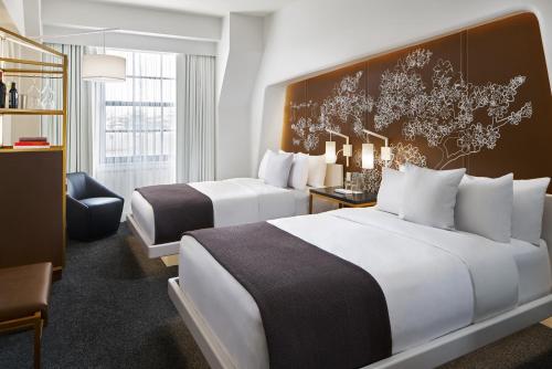 2 double beds