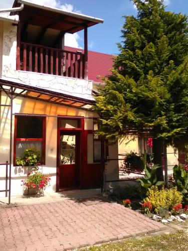 Magyar Lovasvendégház (Magyar Lovasvendeghaz) in Szilvasvarad