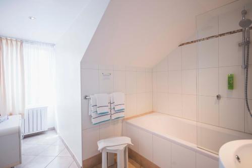 Creativhotel Luise - image 2