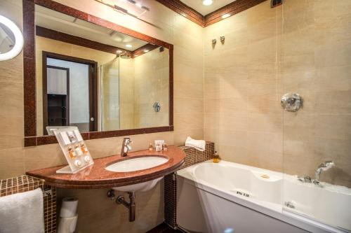 Kolbe Hotel Rome - image 7