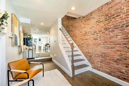 Central and Trendy Baltimore Townhome Pets OK! in Baltimore, USA