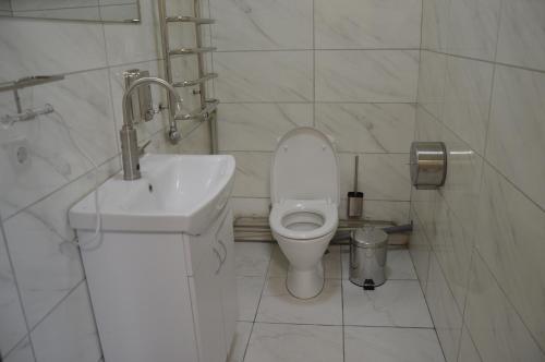 Хостел ПІД ФІКУСОМ in Ivano-Frankivsk
