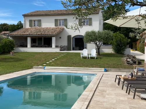 Maison Roquebeauresse - Accommodation - Pougnadoresse